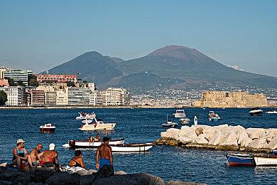 《赛博朋克2077》打上50个MOD之后效果是这样的